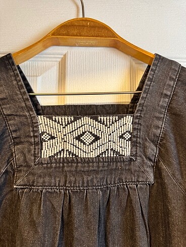 Topshop Topshop nakışlı elbise
