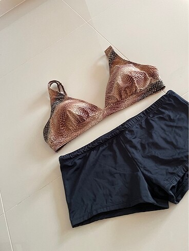 44 Beden camel Renk Çok şık bikini