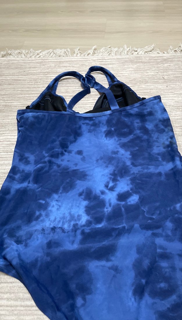 Koyu Mavi Batik Desenli Kadın Mayo - Görsel 4