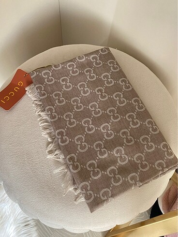 Gucci Gucci ithal yün ipek şal