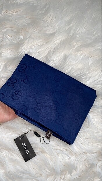 Gucci ithal yün ipek şal