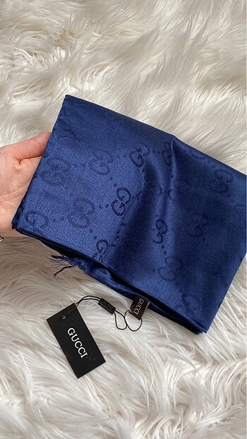 Gucci Gucci ithal yün ipek şal