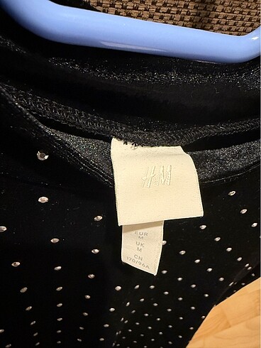 H&M H&M taşlı kadife elbise