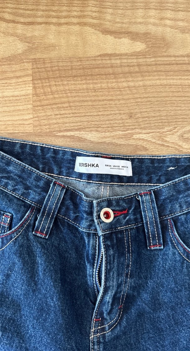 Nakışlı Kemerli Kadın Kot Pantolon - Görsel 2