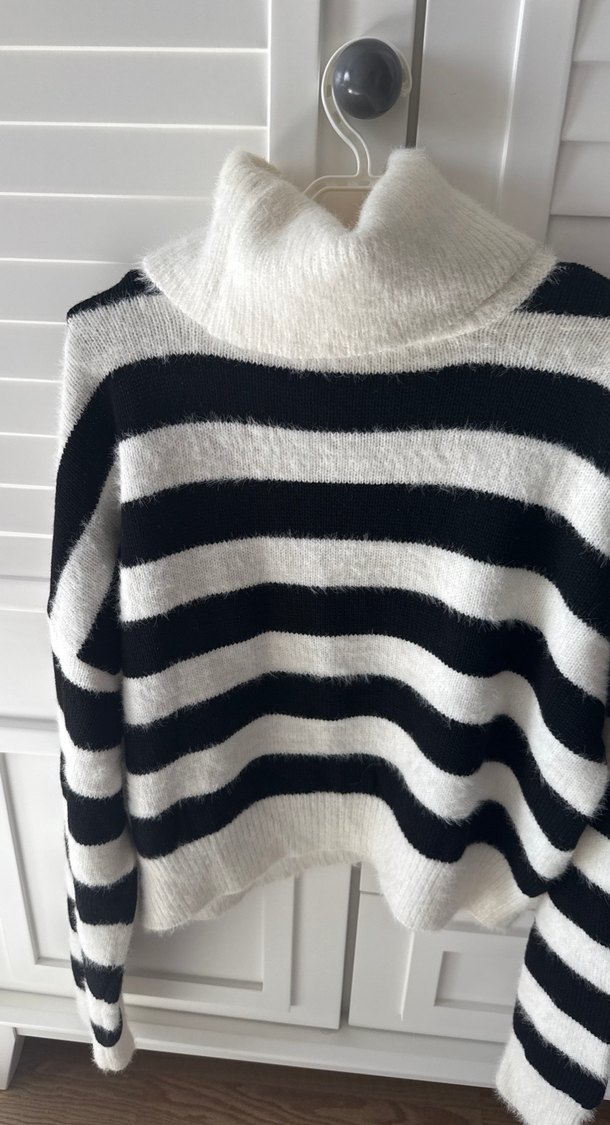 Boğazlı, Çizgili, Geniş Kesim Kadın Kazak - Görsel 2