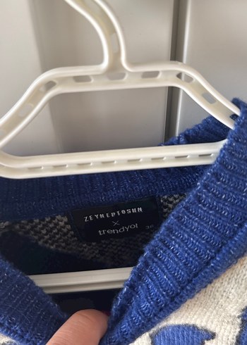 Mavi Desenli Örgü Kadın Kazak - Görsel 3