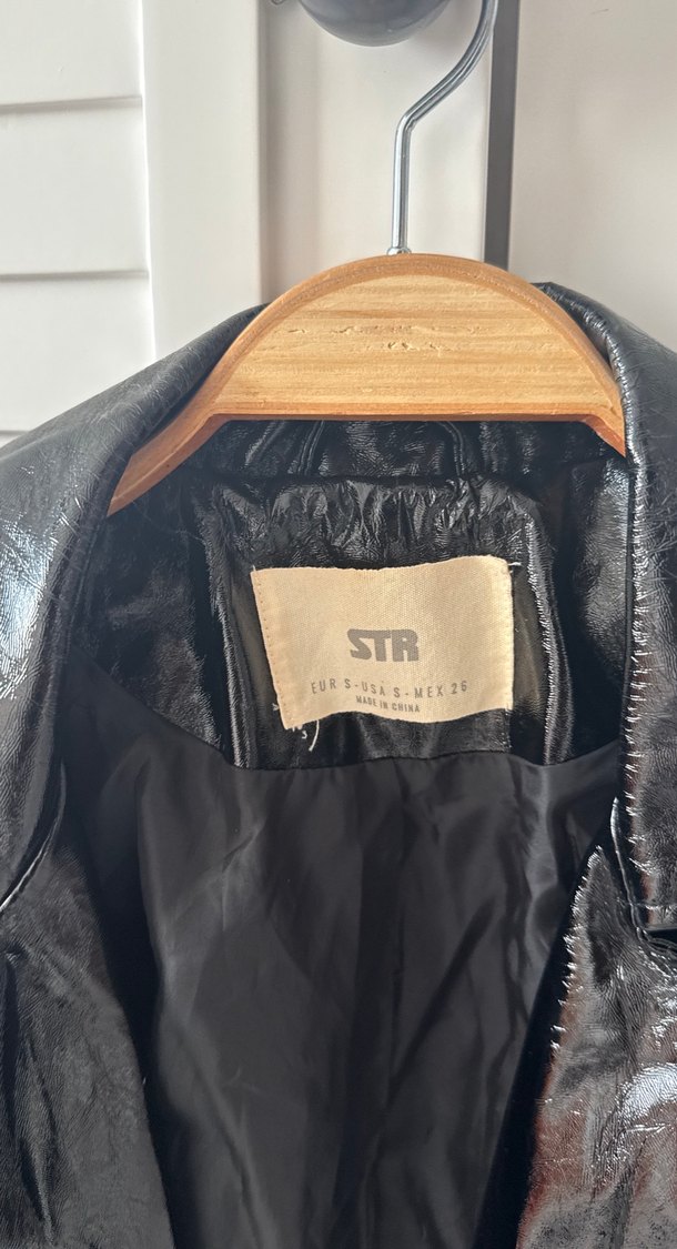 Kadın Siyah Parlak Deri Biker Ceket - Görsel 3