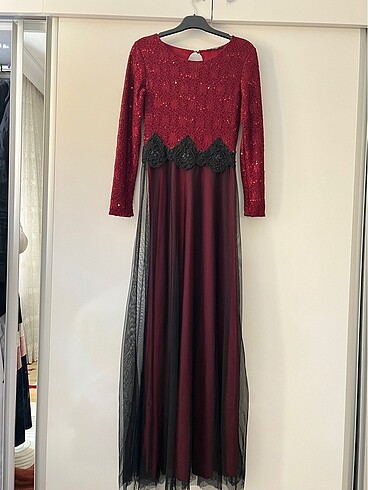 Düğün nişan elbisesi