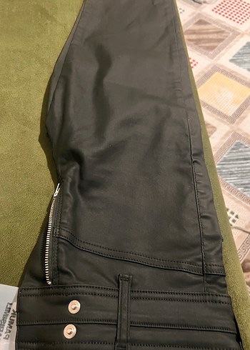 Twist Twist kaplamalı Deri Pantolon - Khaki