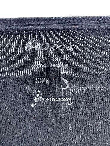 s Beden siyah Renk Stradivarius Hırka %70 İndirimli.