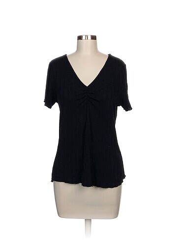 LC Waikiki Bluz %70 İndirimli.