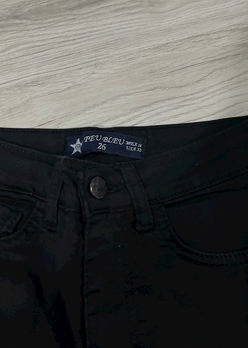 Siyah dar pantolon - Görsel 2