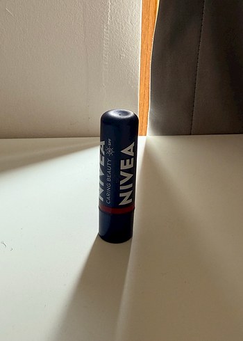 Nivea spf 30 lip balm