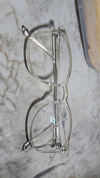 Dereceli gözlük camıyla  - Görsel 2