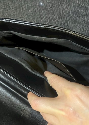 Kareli Desenli Siyah Deri Kadın Çanta - Görsel 4