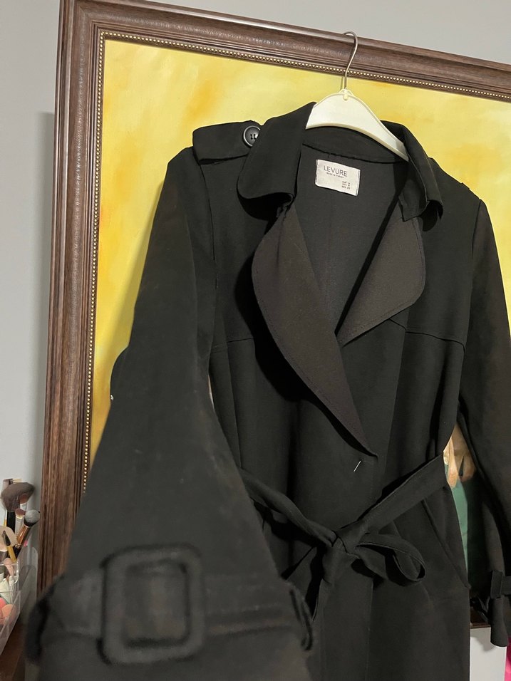 Kemerli Siyah Kadın Trençkot - Görsel 3