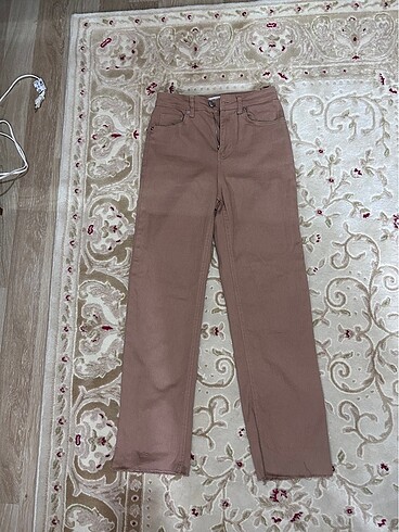 PANTOLON