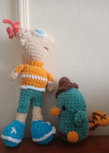 Çizgi film karakteri sevimli evcil hayvan ornitorenk pery - Görsel 6