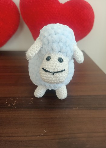 Kadife amigurimi minik koyun