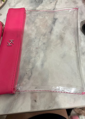 Pembe Şeffaf Fermuarlı Makyaj Çantası
