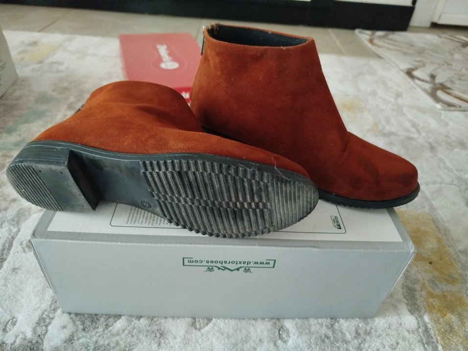 Kahverengi Süet Kadın Bot, Tokalı, Kalın Topuk - Görsel 3