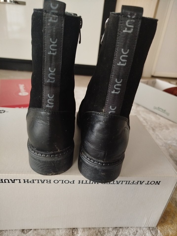 Siyah Süet Goth Tarzı Kadın Botu - Görsel 3