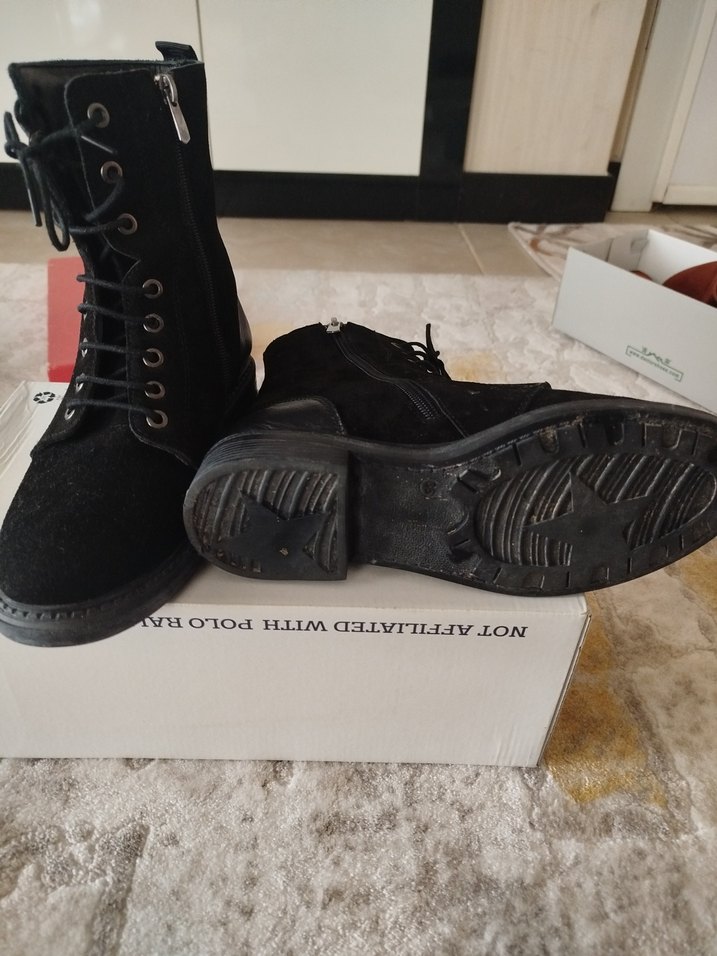 Siyah Süet Goth Tarzı Kadın Botu - Görsel 4