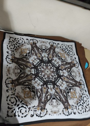 Diğer Desenli Kadın Şal