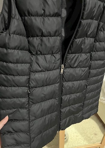 Siyah Fermuarlı Kadın Şişme Yelek - Görsel 5