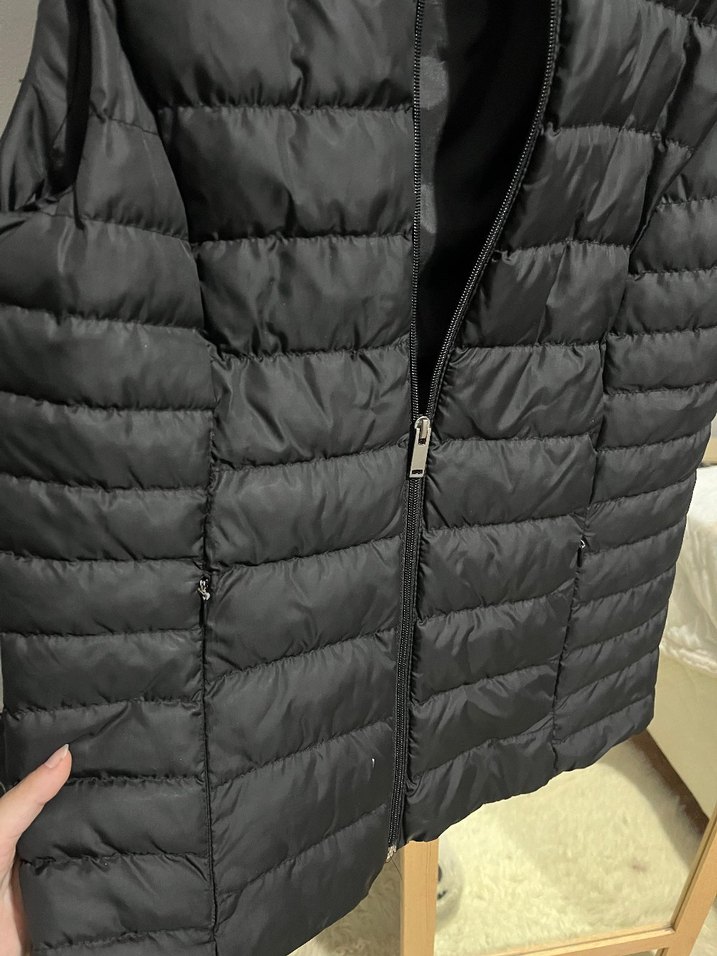 Siyah Fermuarlı Kadın Şişme Yelek - Görsel 5