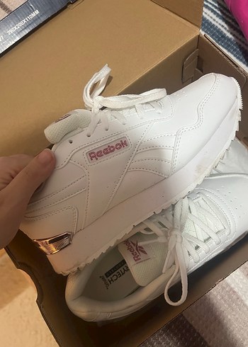 Reebok 36