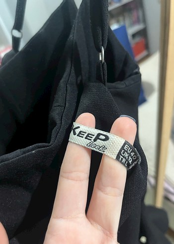 Siyah mezuniyet elbisesi - Görsel 3