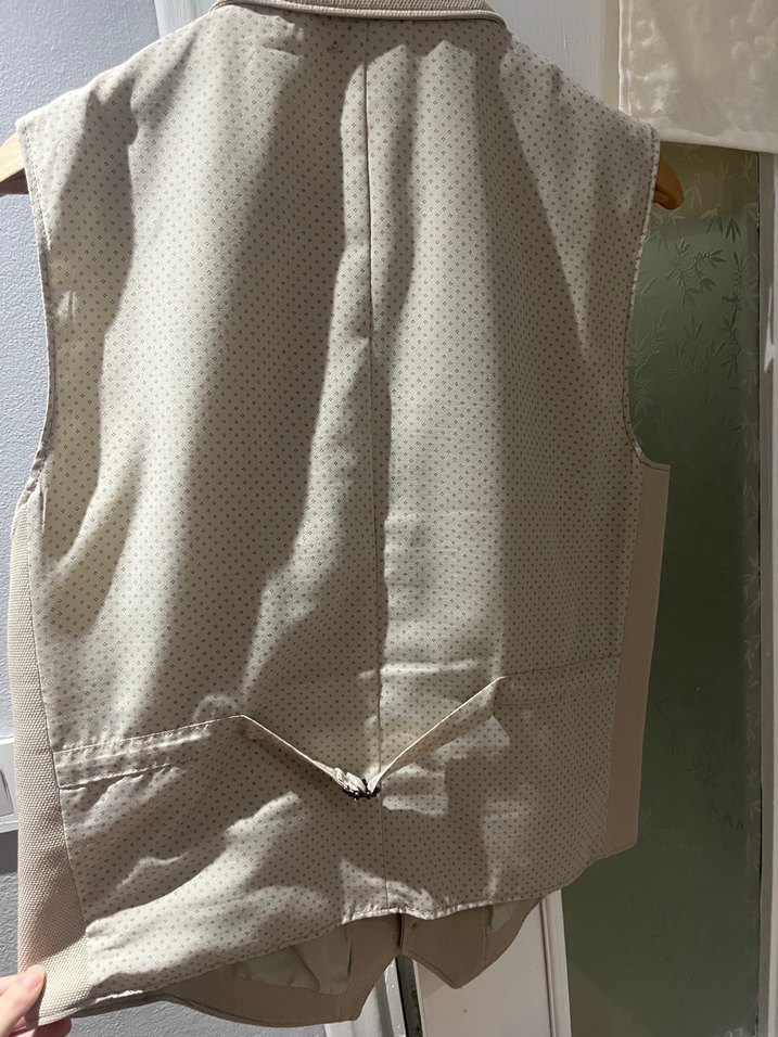 Bej Düğmeli Klasik Erkek Yelek - Görsel 4