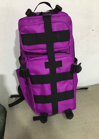 Taktikal sırt çantası