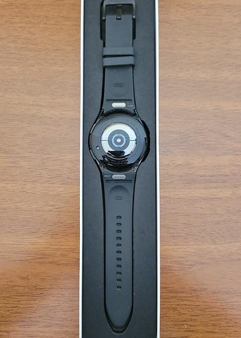 Samsung Galaxy Watch6 Classic 43mm Siyah Akıllı Saat - Görsel 4