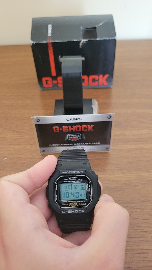 Casio G-Shock DW-5600E Dijital Kol Saati - Görsel 4