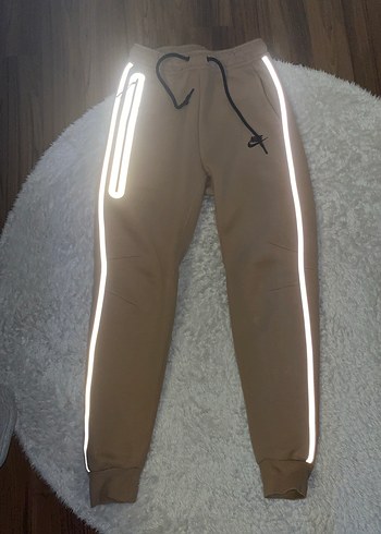 Nike tech reflektörlü bej eşofman - Görsel 2
