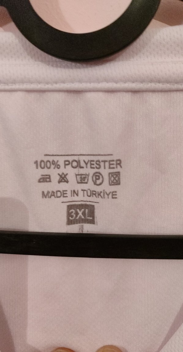 Kırmızı Detaylı Beyaz Erkek Spor Tişörtü - Görsel 2