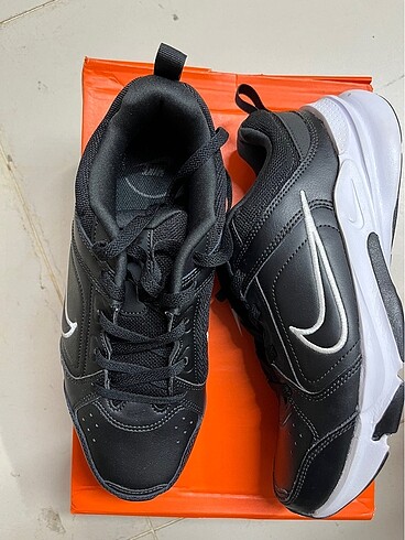 41 Beden siyah Renk Nike Erkek Spor Ayakkabı