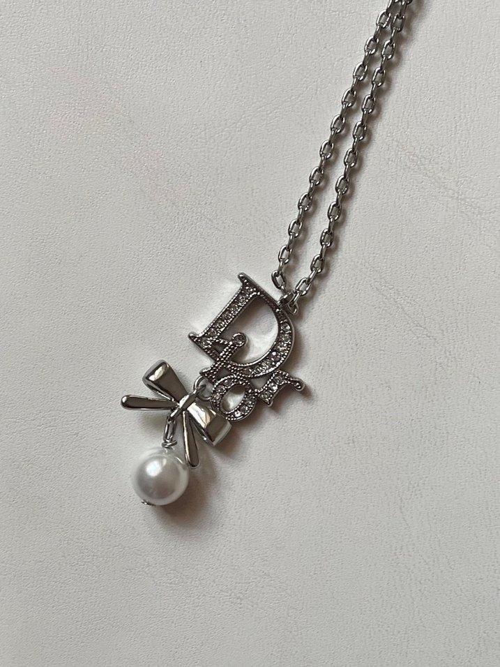 Christian Dior Ribbon İnci Detaylı Coquette Kolye - Görsel 2