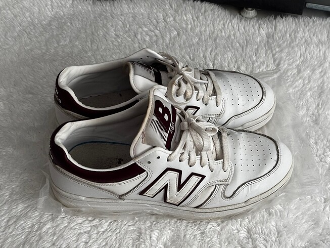 44 Beden beyaz Renk New balance ayakkabı