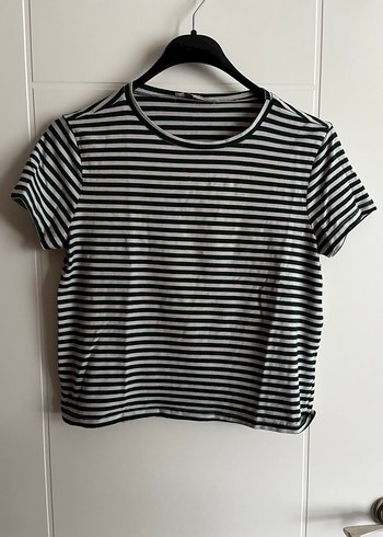 Gri Çizgili Kısa Kollu Kadın Tişört - Görsel 2