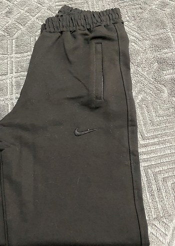 Siyah Rahat Kesim erkek eşofman - Görsel 4