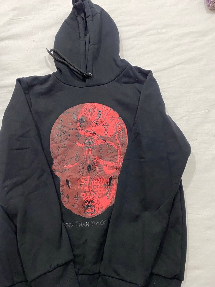 Koyu Kırmızı Punk Kafatası Rozeti - Görsel 4