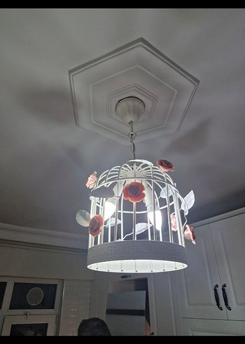 Çiçek Detaylı Beyaz avize - Görsel 5