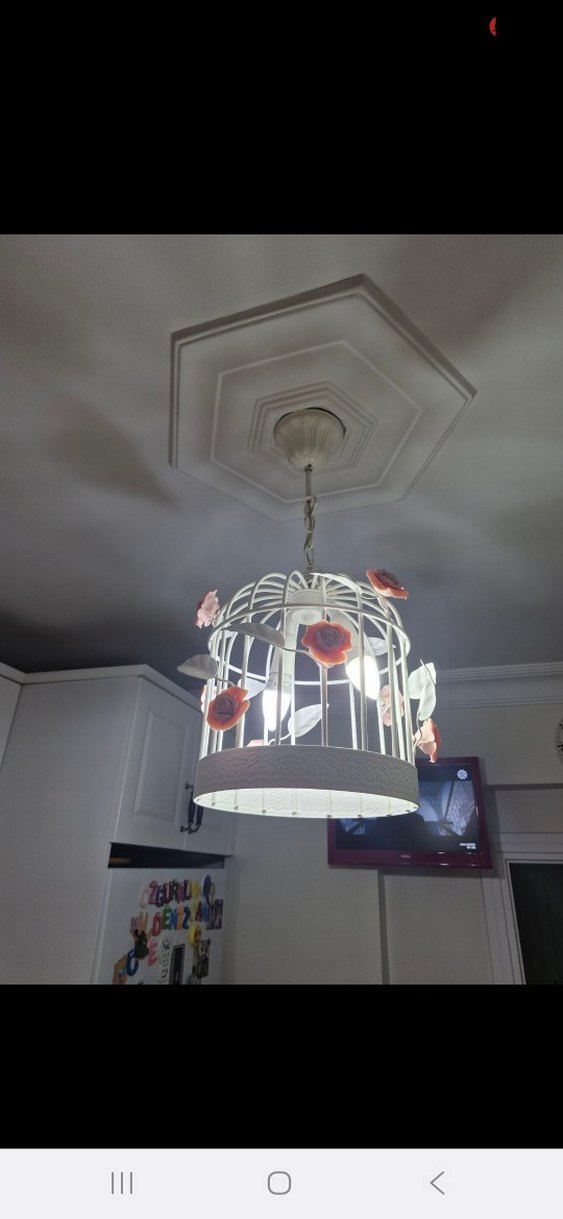 Çiçek Detaylı Beyaz avize - Görsel 2