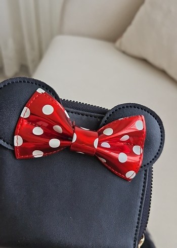 Kırmızı Puantiyeli Fiyonk Detaylı Siyah mini mouse Cüzdan - Görsel 3