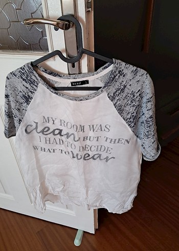 Dantel Detaylı Gri Kadın Tişört - Görsel 2