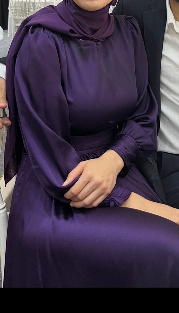 Uzun Mor Saten Kadın Abiye Elbise - Görsel 3