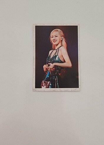 ROSÉ (BLACKPINK) FOTOKART